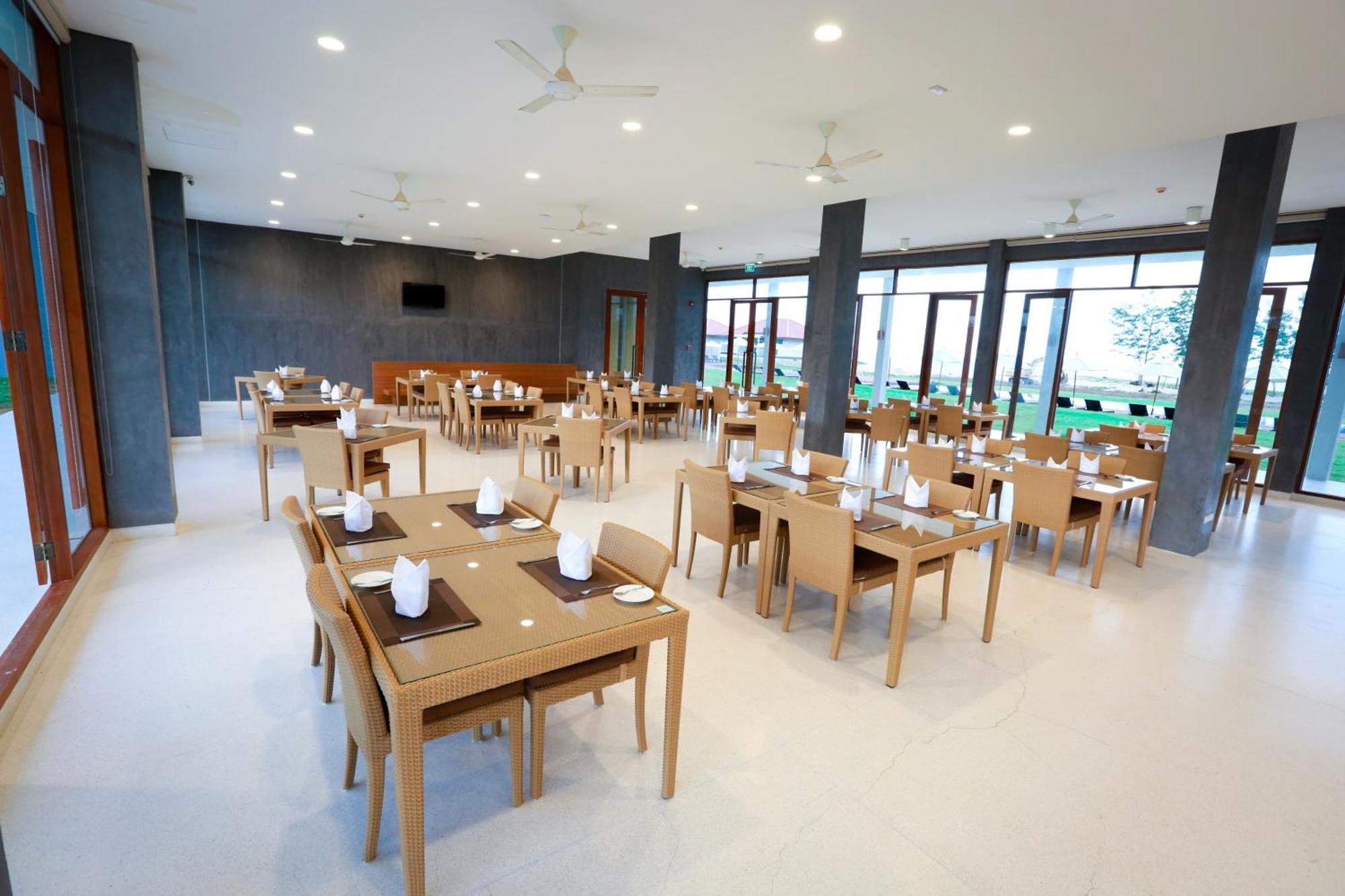 Sea Sand Sun Hua Hin By Jc Kevin Hotel & Resort Phetchaburi Exterior photo