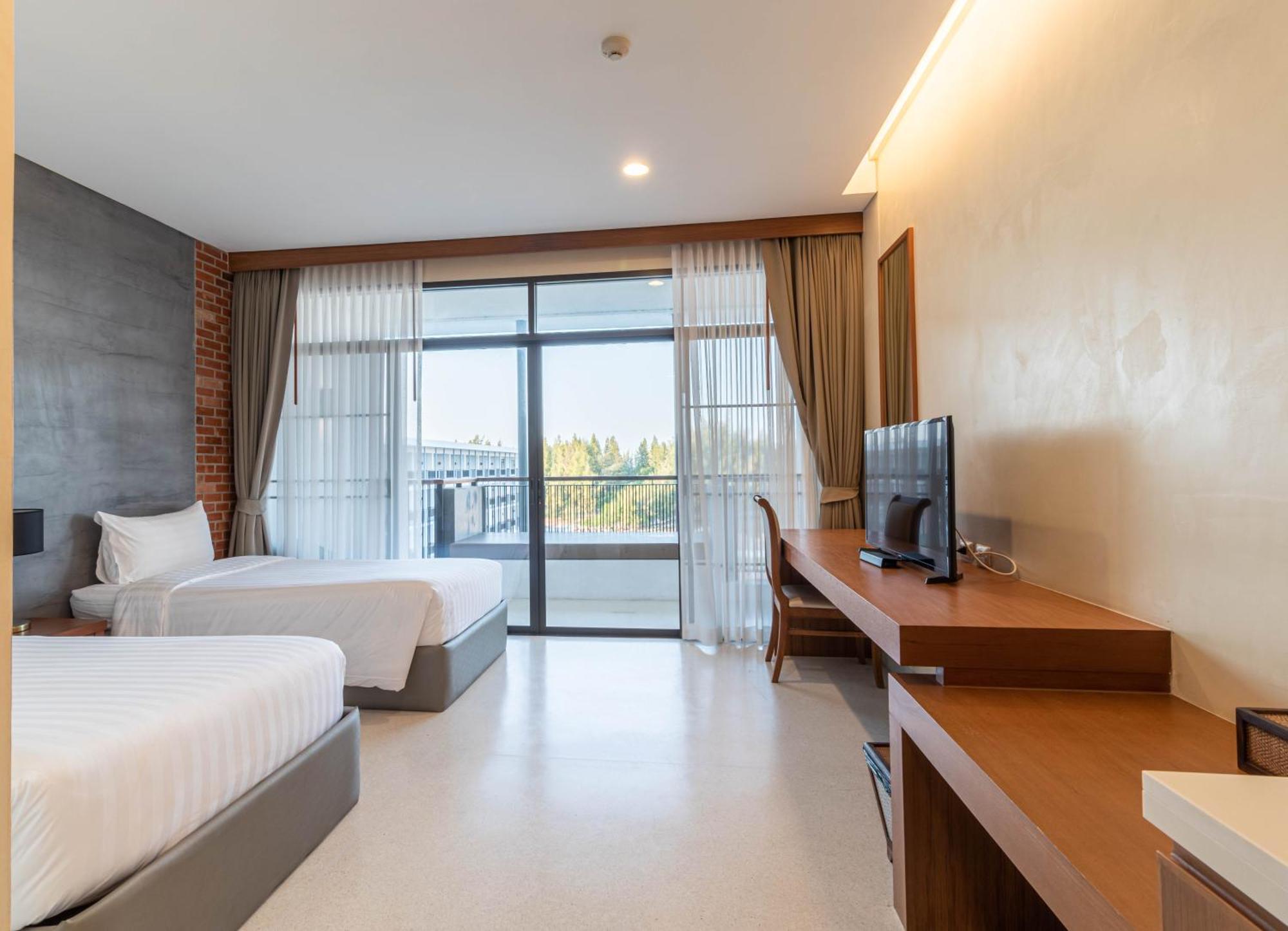 Sea Sand Sun Hua Hin By Jc Kevin Hotel & Resort Phetchaburi Exterior photo